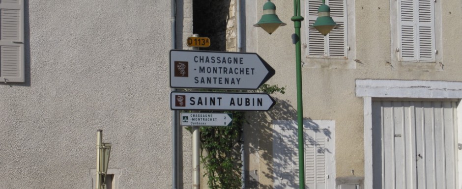 From our holiday home, 10pm, you can access many Burgundian villages quickly and easily