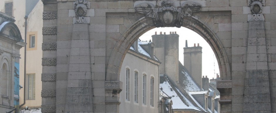 One of the great things to do in Beaune is check out the architecture, any time of year