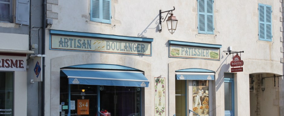 When we stay in Puligny, we often come to this bakery in Meursault for Gougeres