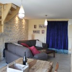 Mali is the second sitting room of our luxury holiday rental in Puligny Montrachet near beaune, Burgundy. It takes four people and the Main House, six.