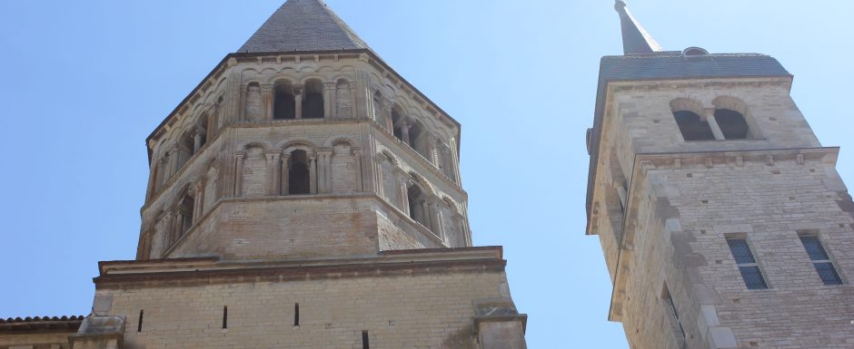 Abbaye de Cluny, near 10pm, our luxury vacation rental in Puligny-Montrachet, near beaune, Burgundy