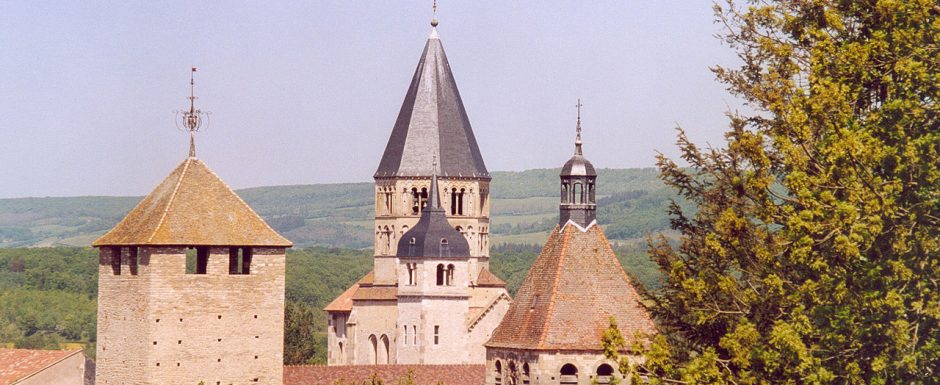 Abbaye de Cluny, near 10pm, our luxury vacation rental in Puligny-Montrachet, near beaune, Burgundy